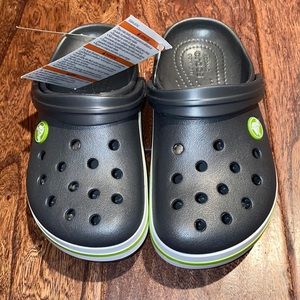 NWT crocs